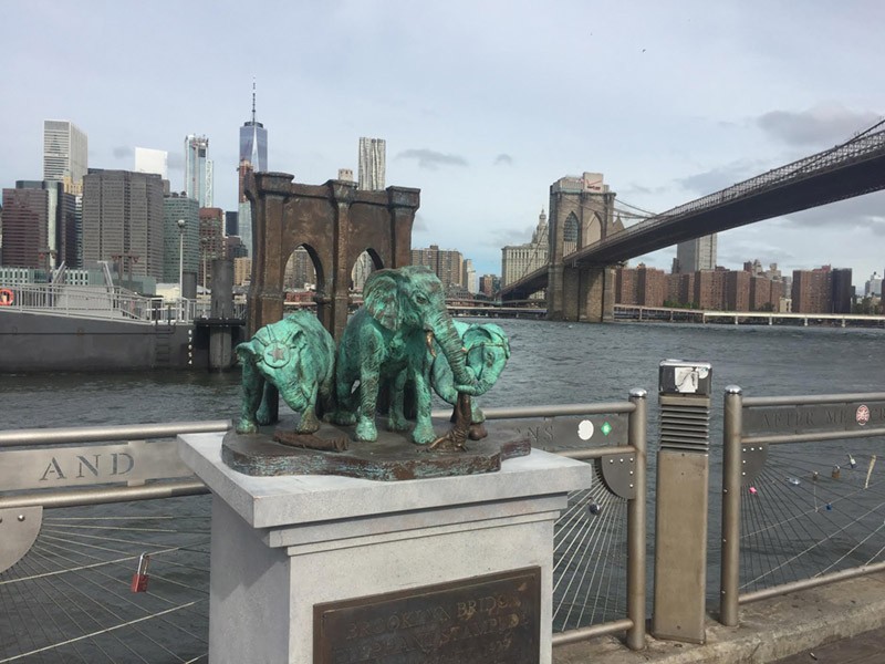 Brooklyn Bridge Elephant