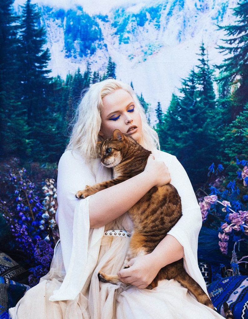 Photographer portrays the beauty of rescued black market animals in majestic photographs