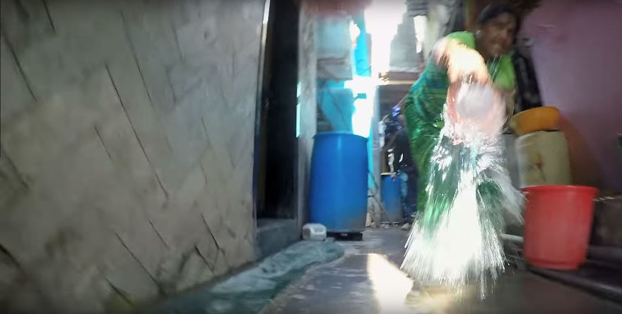 A Video of the Cruel Life of a Stray Dog in India filmed with a Go Pro on the stray dog