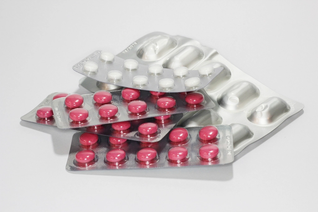 Vitamin K1 on prescription is the antidote for one type only, and it is not the vitamin K sold in health shops.